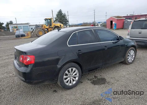 2006 Volkswagen Jetta Diesel from USA, damaged, VIN 3VWCT81K26M852596